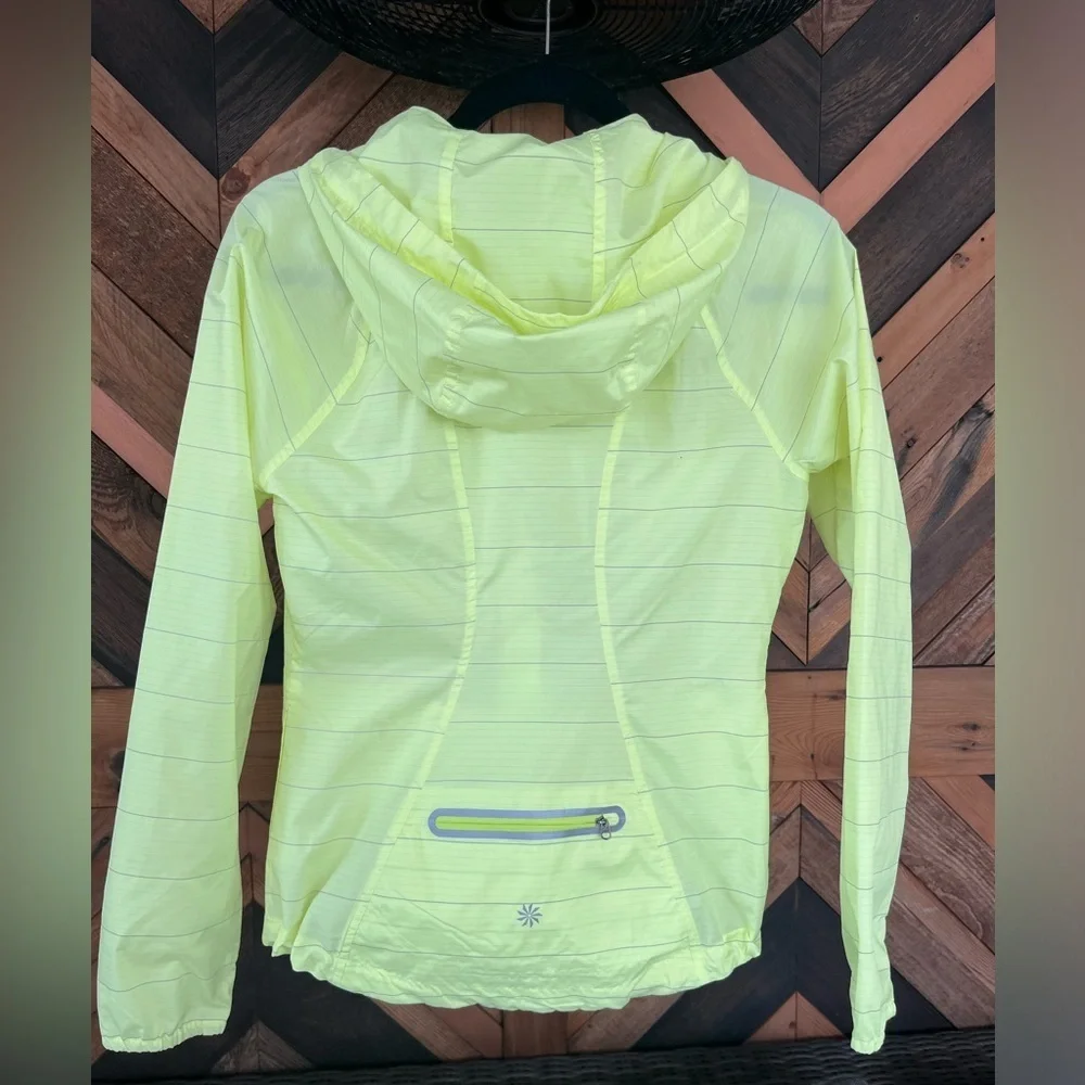 Athleta Spritz Run Jacket  Size XS Neon Yellow Zip Reflective